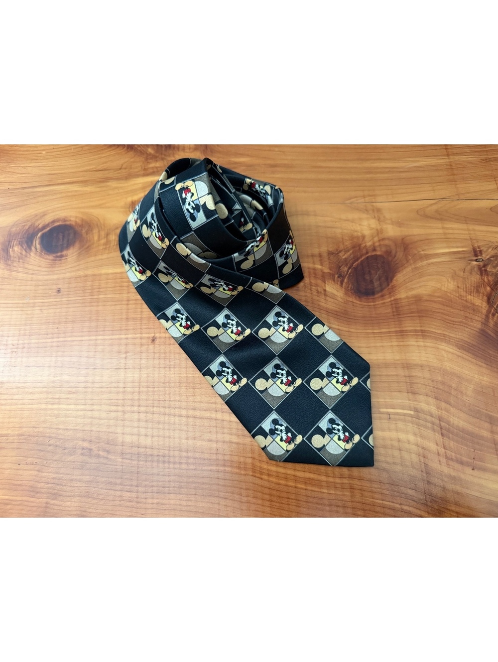 Mickey Unlimited 100% Polyester Mickey Mouse Graphic Men's Necktie Made in Korea